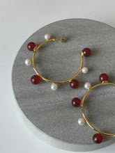 Load image into Gallery viewer, VICTORIA Hoop Earrings