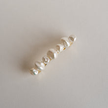 Load image into Gallery viewer, Modern Lux Hair Jewelry GIONNY Baroque Pearl Barrette
