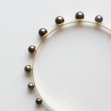 Load image into Gallery viewer, Modern Lux Hair Jewelry ULA Tahitian Pearl Headband in 14k gold plated metal 
